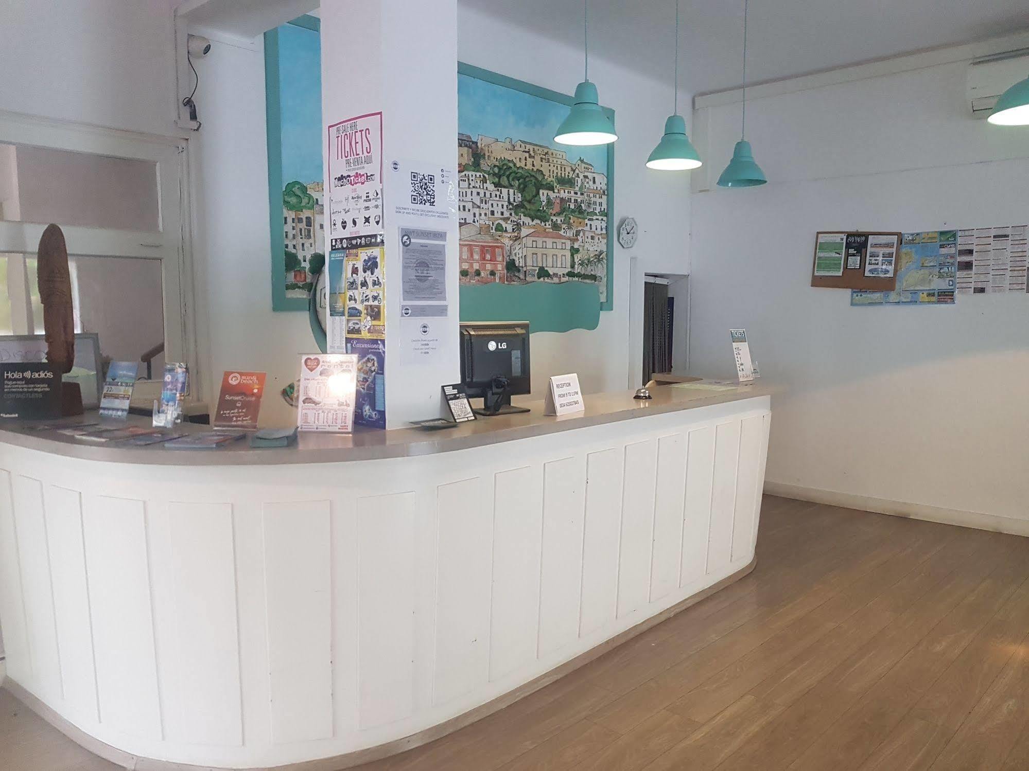 Hostal Sunset Ibiza Sant Antoni de Portmany Exterior foto