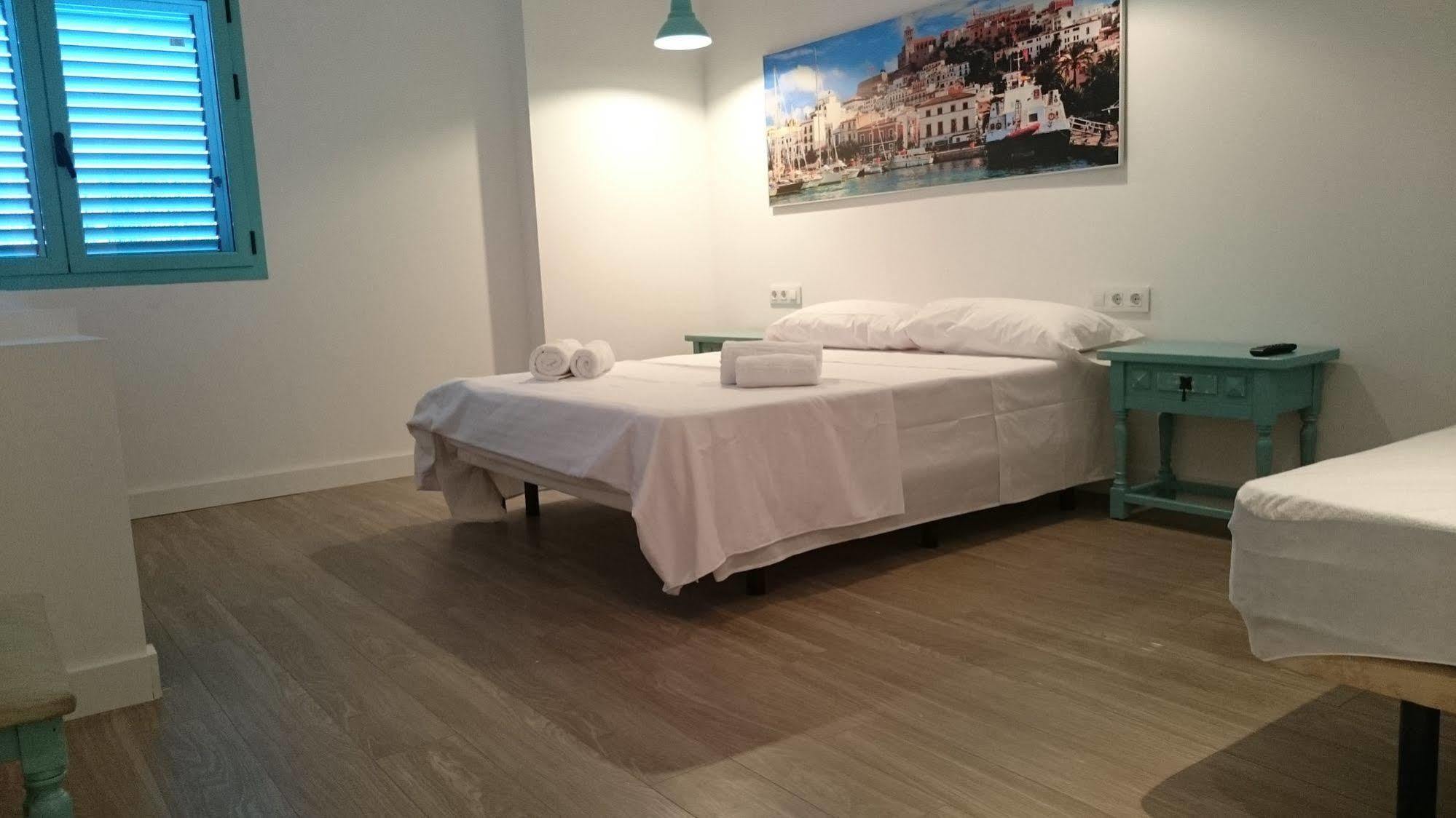 Hostal Sunset Ibiza Sant Antoni de Portmany Exterior foto
